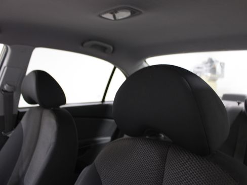 Used 2011 Kia Rio LX w/ Value Pkg FWD image 4