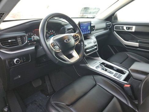 Certified 2023 Ford Explorer XLT w/ Equipment Group 202A image 16