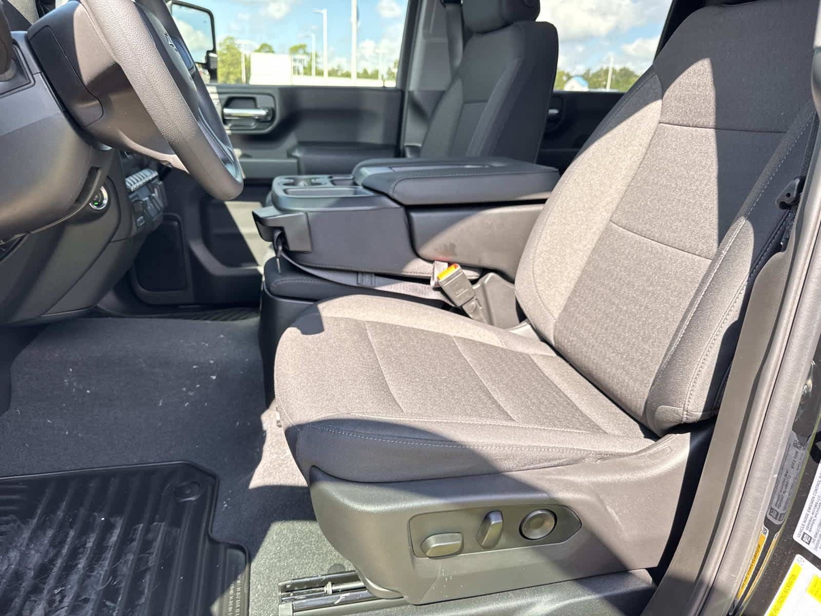 New 2026 Chevrolet Silverado 2500 Custom w/ Custom Value Package AWD/4WD image 11