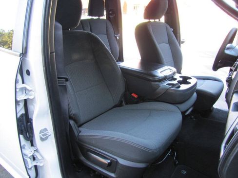 Used 2023 RAM 1500 Warlock AWD/4WD image 22