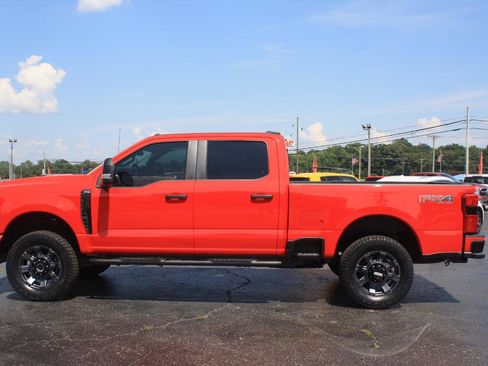 Used 2023 Ford F250 XL w/ STX Appearance Package AWD/4WD image 12