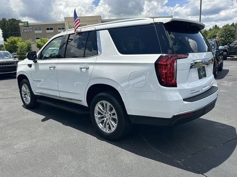 Used 2024 GMC Yukon SLT RWD image 6