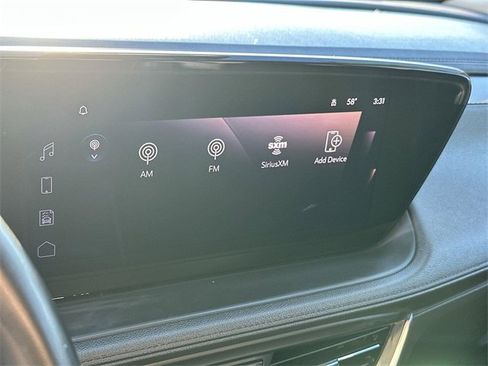 Used 2024 Buick Encore GX Sport Touring image 12