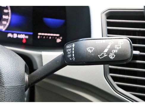 Used 2022 Volkswagen Atlas SE FWD image 19