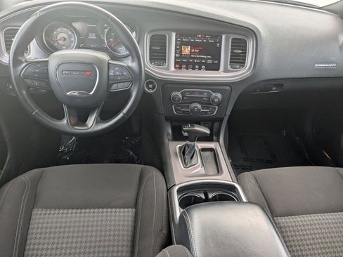 Used 2023 Dodge Charger SXT RWD image 16