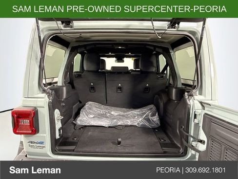 Used 2024 Jeep Wrangler Unlimited Rubicon 4xe image 25
