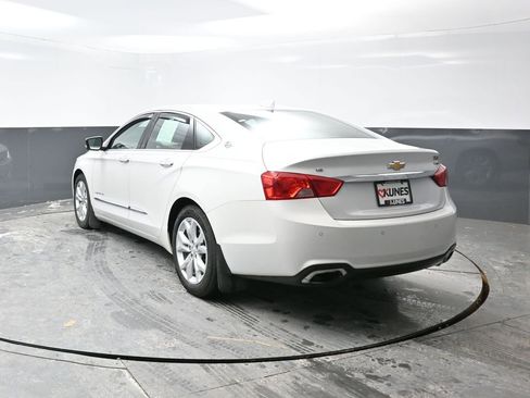 Used 2017 Chevrolet Impala Premier w/ Enhanced Convenience Package image 10