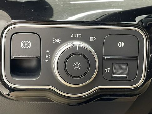 New 2026 Mercedes-Benz CLA 250 image 37