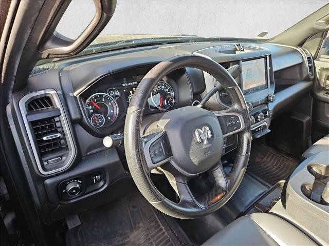 Used 2024 RAM 2500 Tradesman w/ Chrome Appearance Group AWD/4WD image 9