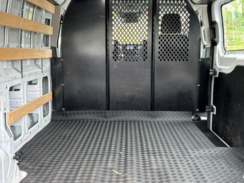 Used 2023 Ford Transit 250 Low Roof w/ Exterior Upgrade Package RWD image 10