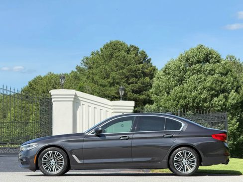 Used 2017 BMW 540i xDrive AWD/4WD image 7