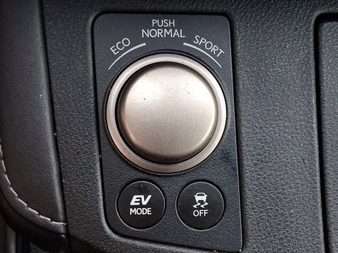 Used 2016 Lexus ES 300h image 28