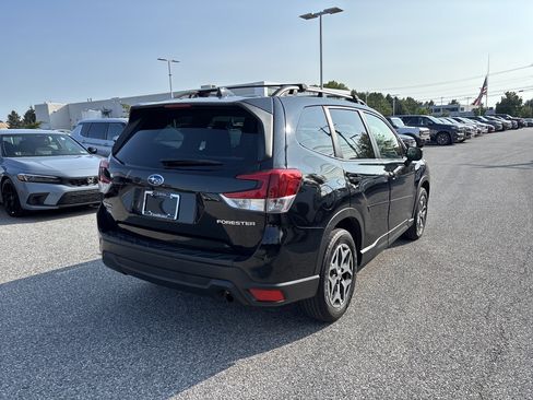 Certified 2023 Subaru Forester Premium AWD/4WD image 24