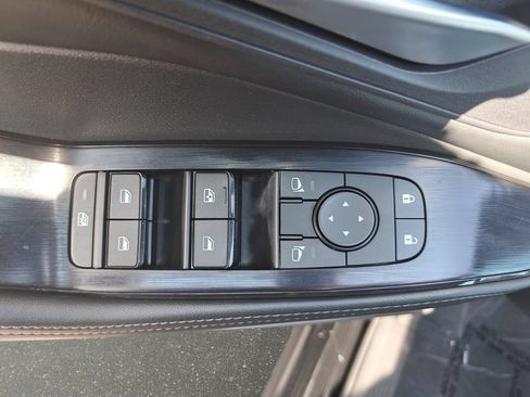 Used 2026 Nissan Rogue SV w/ Cold Weather Package AWD/4WD image 27