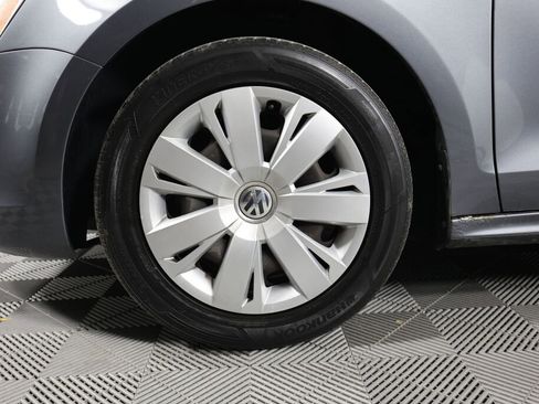 Used 2014 Volkswagen Jetta SE image 9