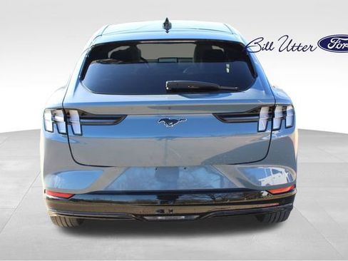 Used 2023 Ford Mustang Mach-E Premium image 6