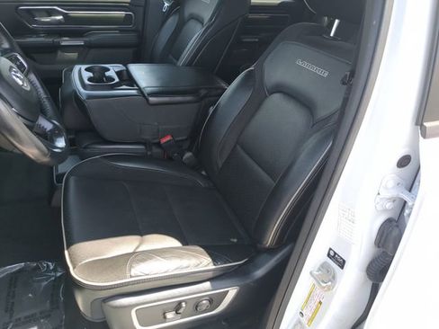 Used 2023 RAM 1500 Laramie RWD image 23