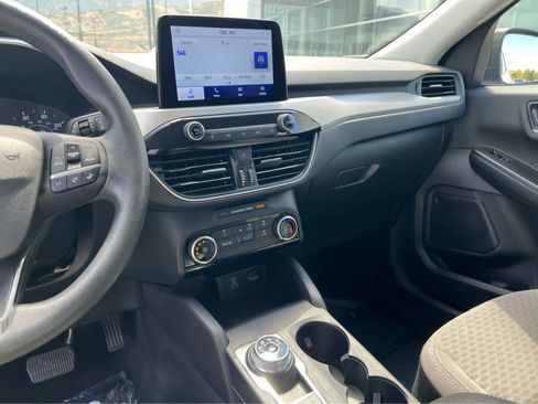 Certified 2022 Ford Escape SE AWD/4WD image 35
