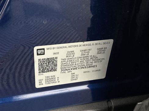 Used 2022 Chevrolet Equinox RS image 32