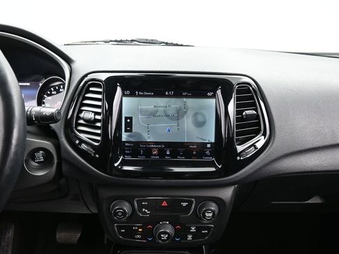 Used 2018 Jeep Compass Limited w/ Navigation Group AWD/4WD image 44