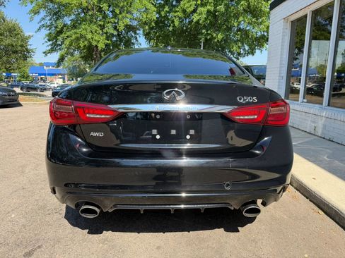 Used 2018 INFINITI Q50 Sport AWD/4WD image 6