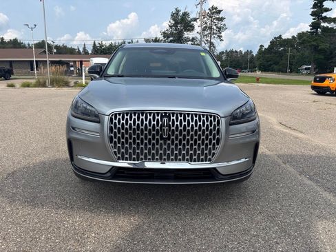 Used 2023 Lincoln Corsair AWD w/ Equipment Group 101A image 8