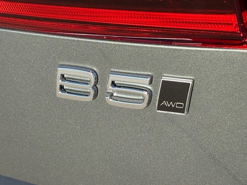 New 2026 Volvo XC60 B5 Plus w/ Protection Package Premier image 8