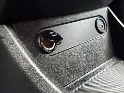 Certified 2022 Hyundai Santa Fe SEL image 36