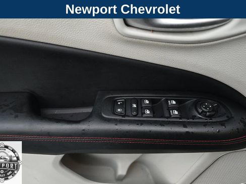 Used 2018 Jeep Compass Limited w/ Navigation Group image 12