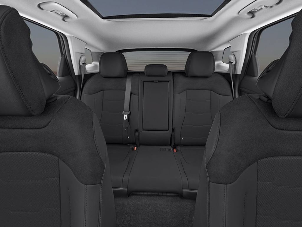 New 2026 Kia Sportage SX FWD image 13