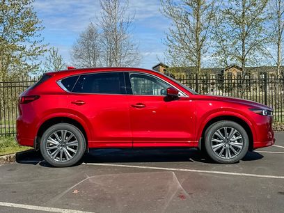New 2025 MAZDA CX-5 Signature