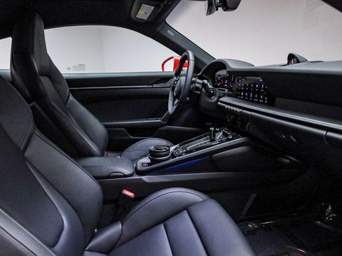 Used 2025 Porsche 911 Carrera T image 17