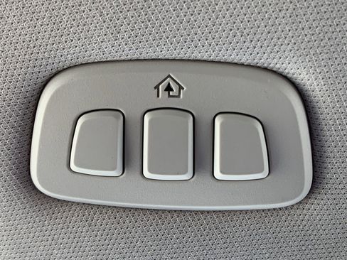 Used 2025 Ford Explorer Active w/ Active Comfort Package image 40