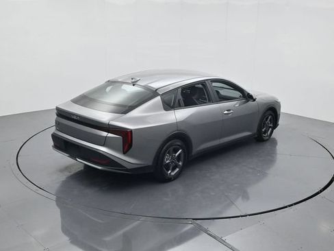 Used 2025 Kia K4 FWD image 41