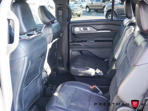 Used 2025 Ford Explorer ST image 45