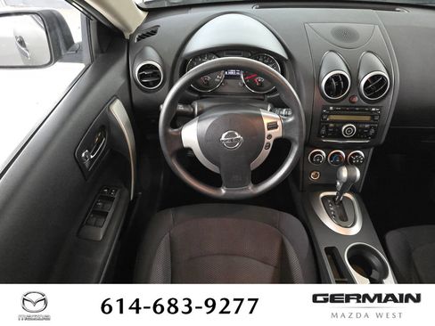 Used 2011 Nissan Rogue S AWD/4WD image 18