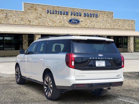 New 2027 Ford Expedition Max Platinum w/ Driver's Package RWD image 4