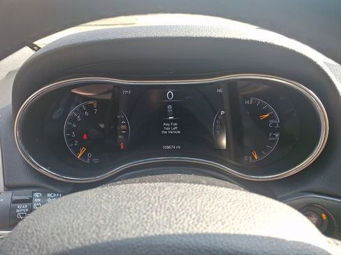 Used 2015 Jeep Grand Cherokee Limited AWD/4WD image 25