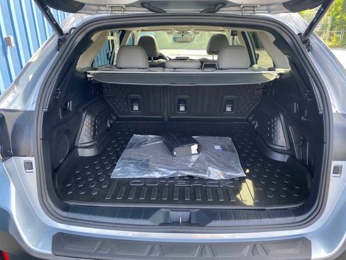 Used 2022 Subaru Outback Limited w/ Popular Package #2 image 34