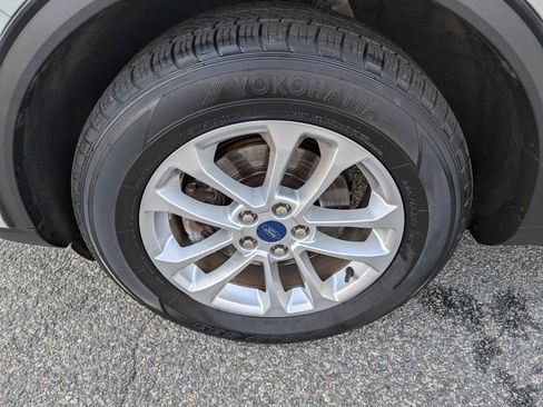 Used 2022 Ford Escape SE w/ Convenience Package image 26