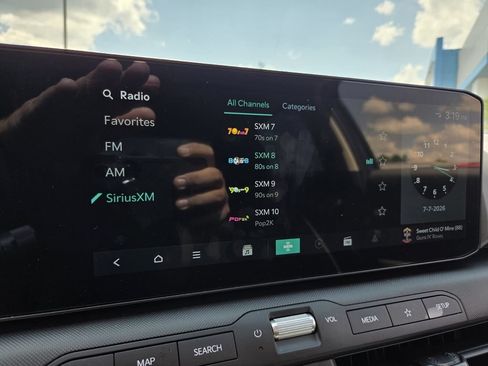 Used 2025 Kia K4 FWD image 22