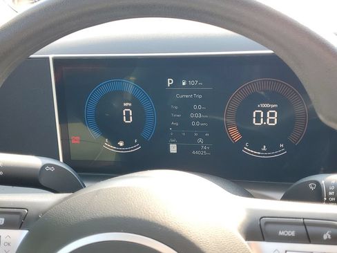 Used 2025 Hyundai Tucson SEL FWD image 18