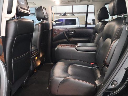 Used 2020 Nissan Armada Platinum w/ Captain's Chairs Package RWD image 41