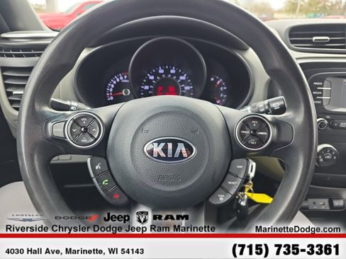 Used 2016 Kia Soul + FWD image 21