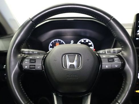 Used 2025 Honda CR-V EX-L image 17