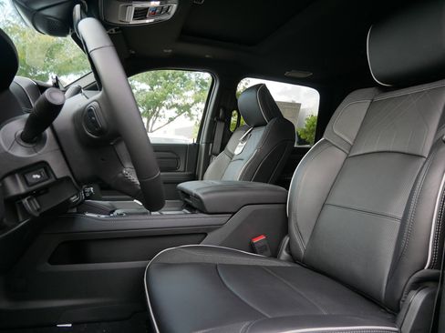 New 2026 RAM 2500 Limited image 9