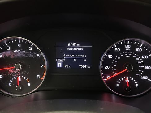 Used 2021 Kia Sportage LX w/ LX Fwd Popular Package image 18