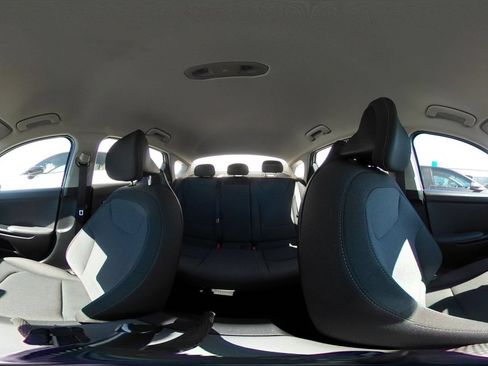 Used 2025 Kia K4 FWD image 41