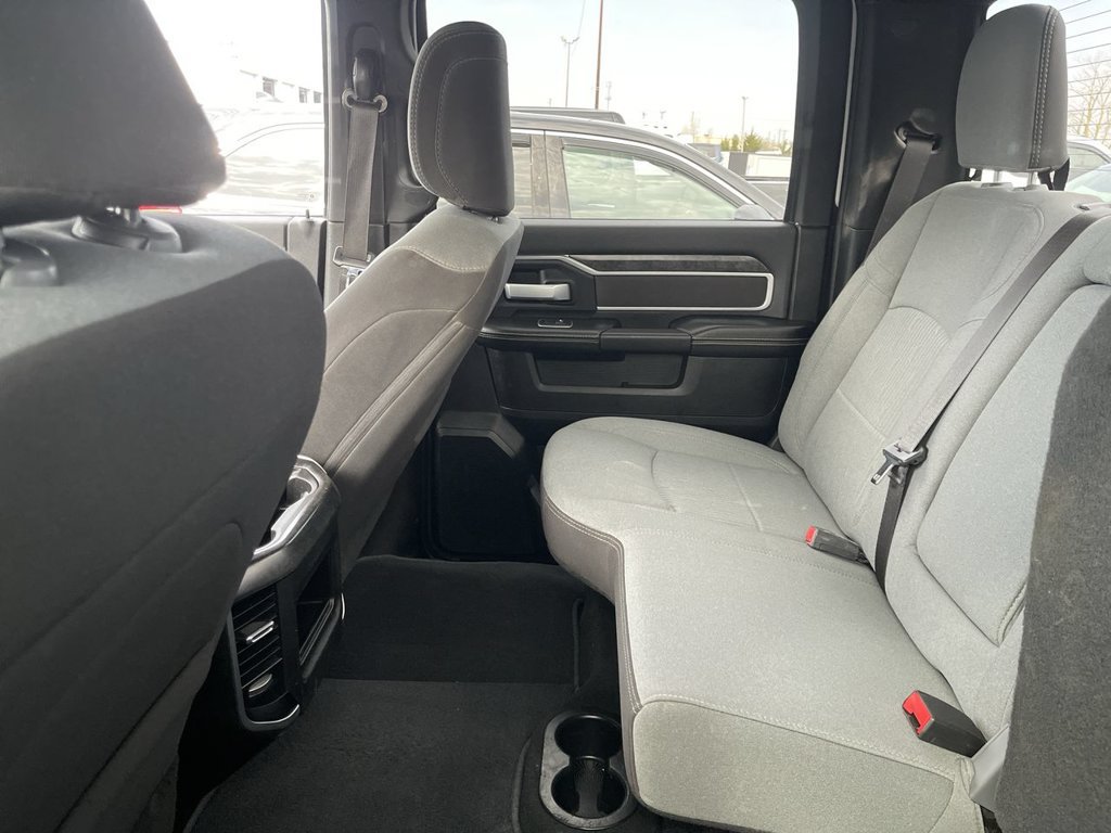 Used 2024 RAM 2500 Big Horn w/ Off Road Package AWD/4WD image 6