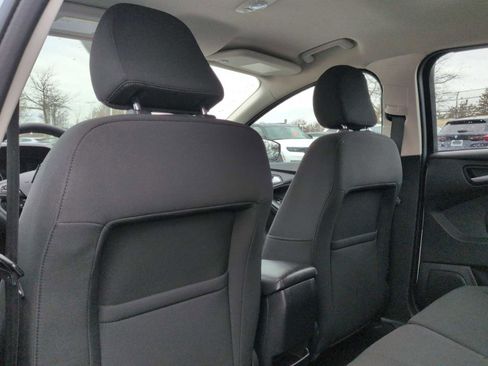 Used 2015 Ford Focus SE image 19
